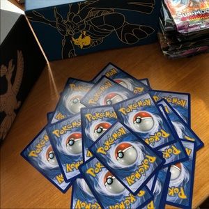 15 Random Pokemon Cards